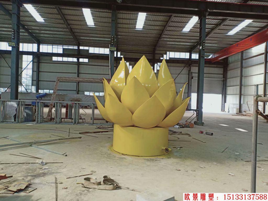 不锈钢淡黄色莲花雕塑,水莲花金属制品,创意莲花景观雕塑1