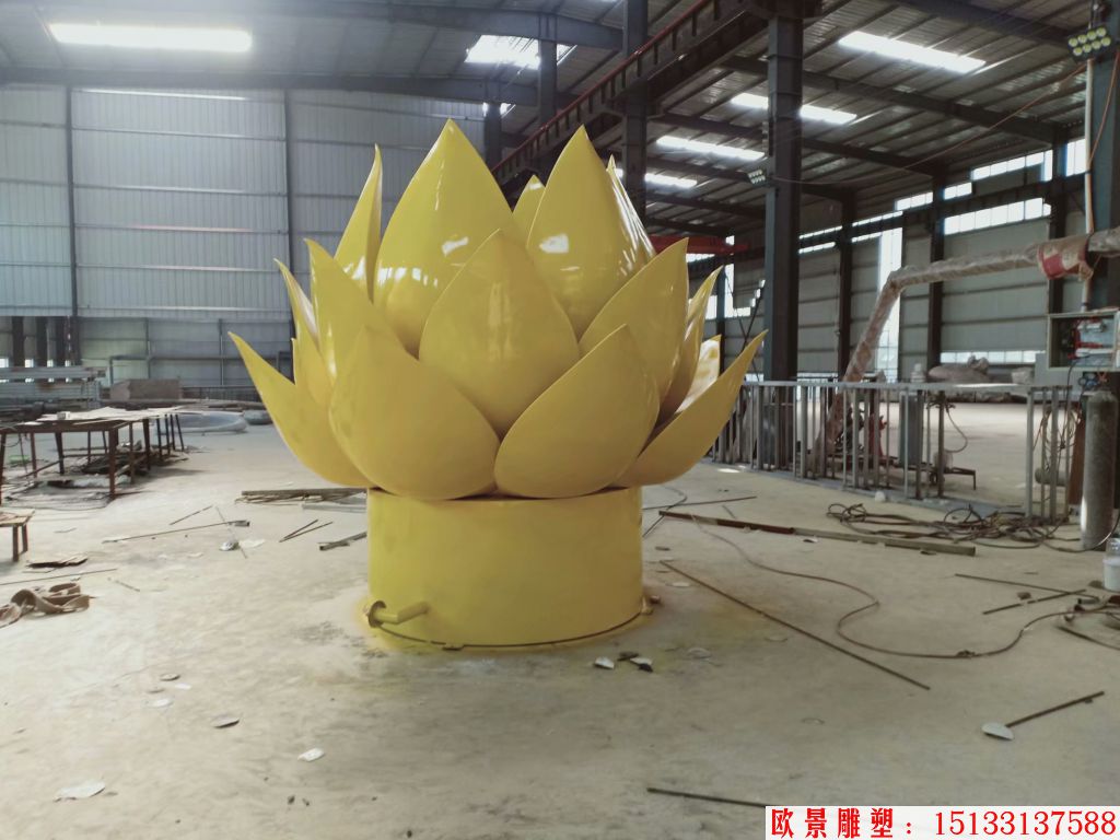 不锈钢淡黄色莲花雕塑,水莲花金属制品,创意莲花景观雕塑2